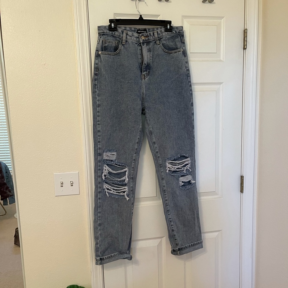 PLT distressed jeans